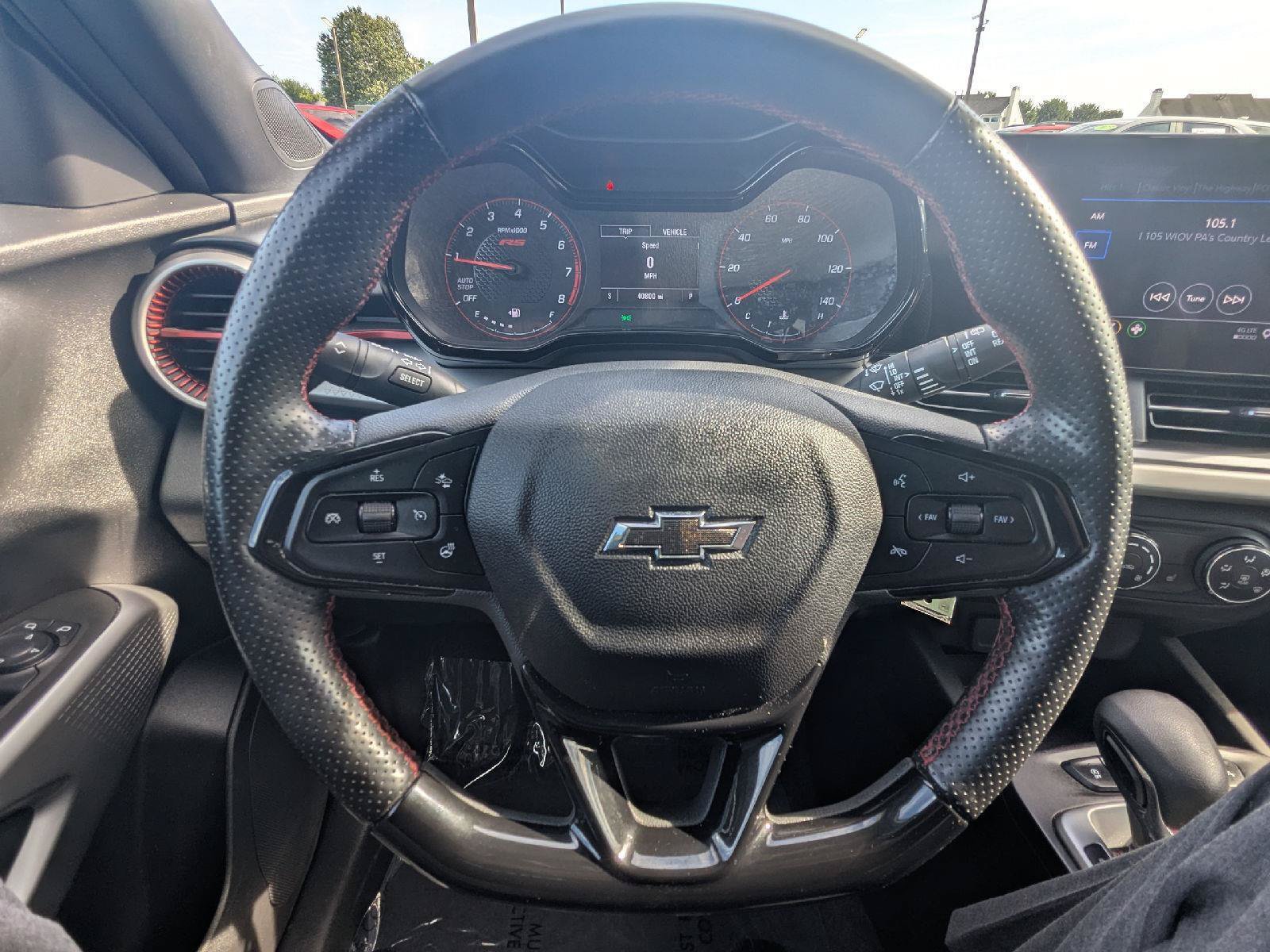 Used 2024 Chevrolet Trax RS w/ Driver Confidence Package FWD image 19