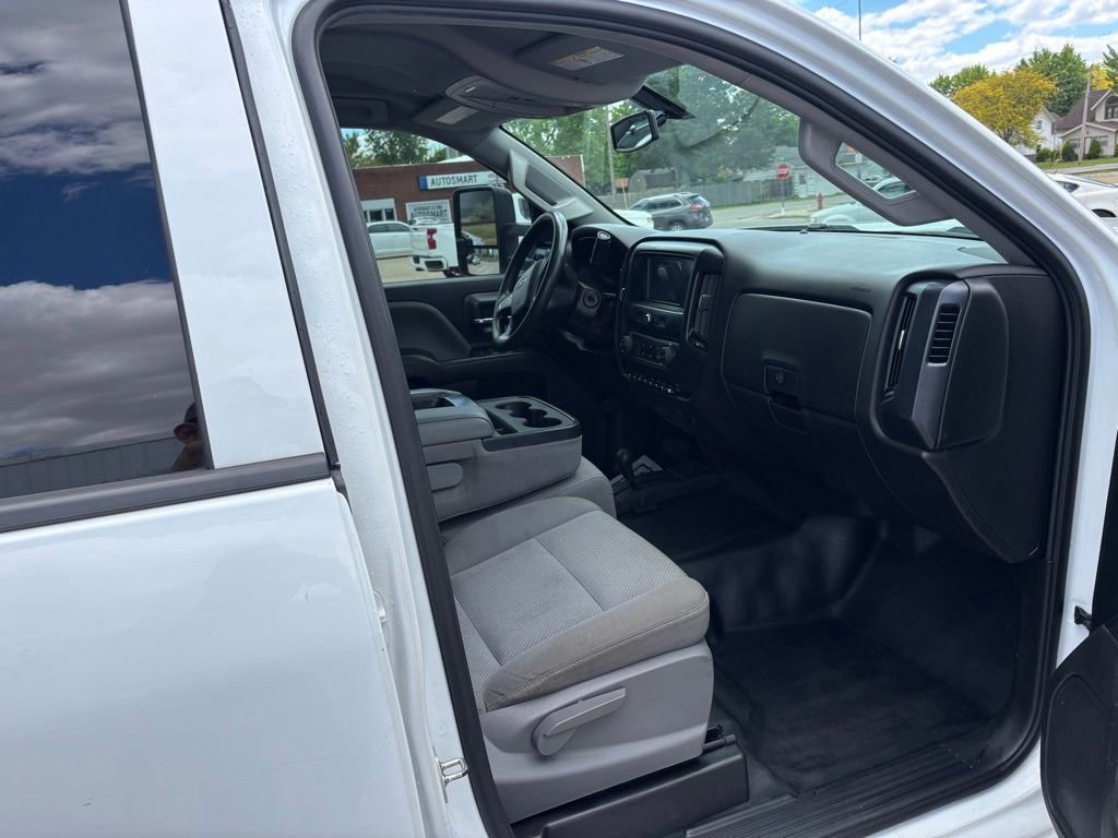 Used 2019 Chevrolet Silverado 2500 W/T w/ WT Convenience Package AWD/4WD image 11