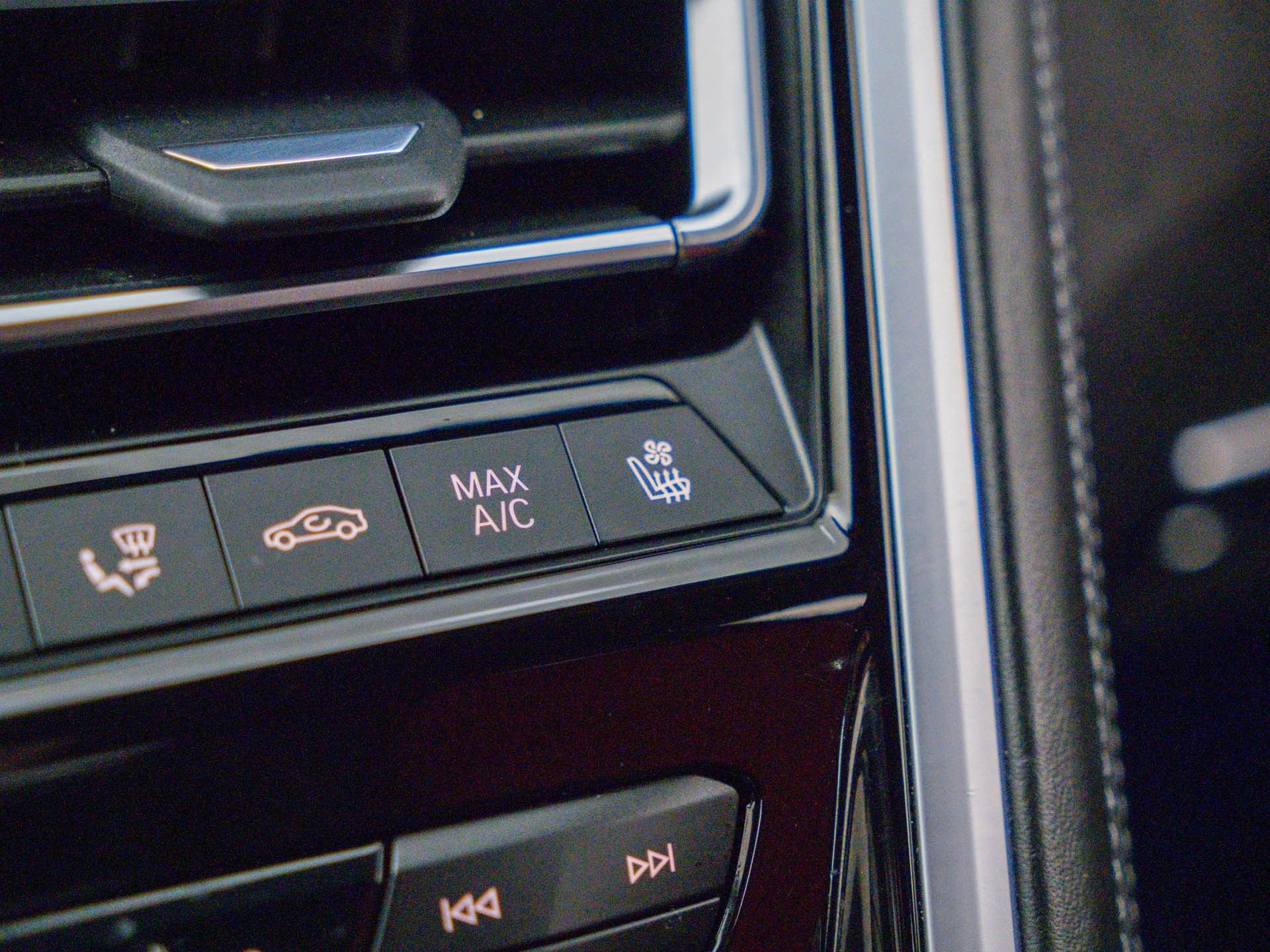 Used 2023 BMW M8 Gran Coupe xDrive Competition w/ M Carbon Exterior Package image 28