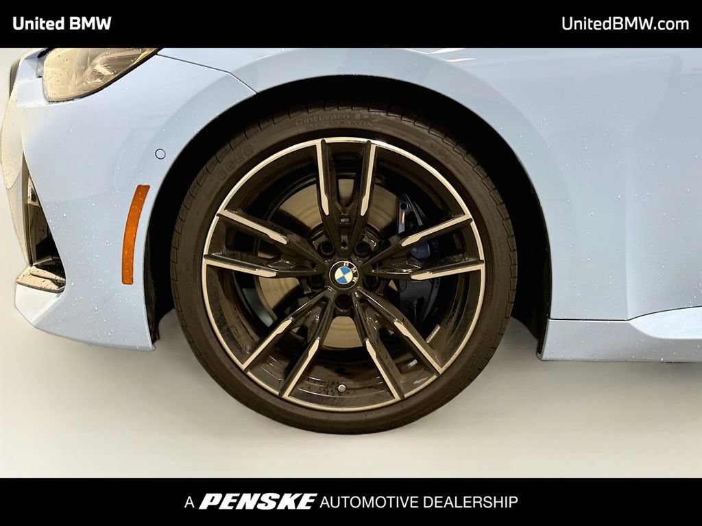 Used 2025 BMW M240i Coupe RWD image 2