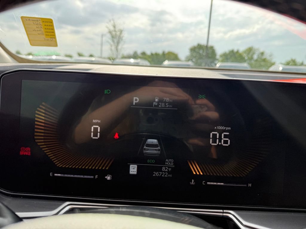 Used 2025 Kia Sorento S FWD image 14
