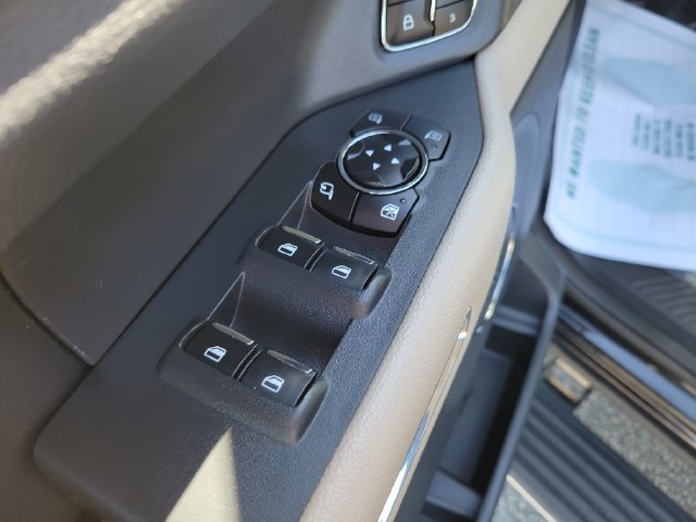 Used 2023 Ford Expedition Limited RWD image 22