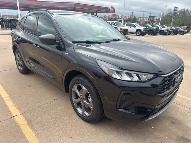 Used 2024 Ford Escape ST-Line w/ Tech Pack #1 image 1