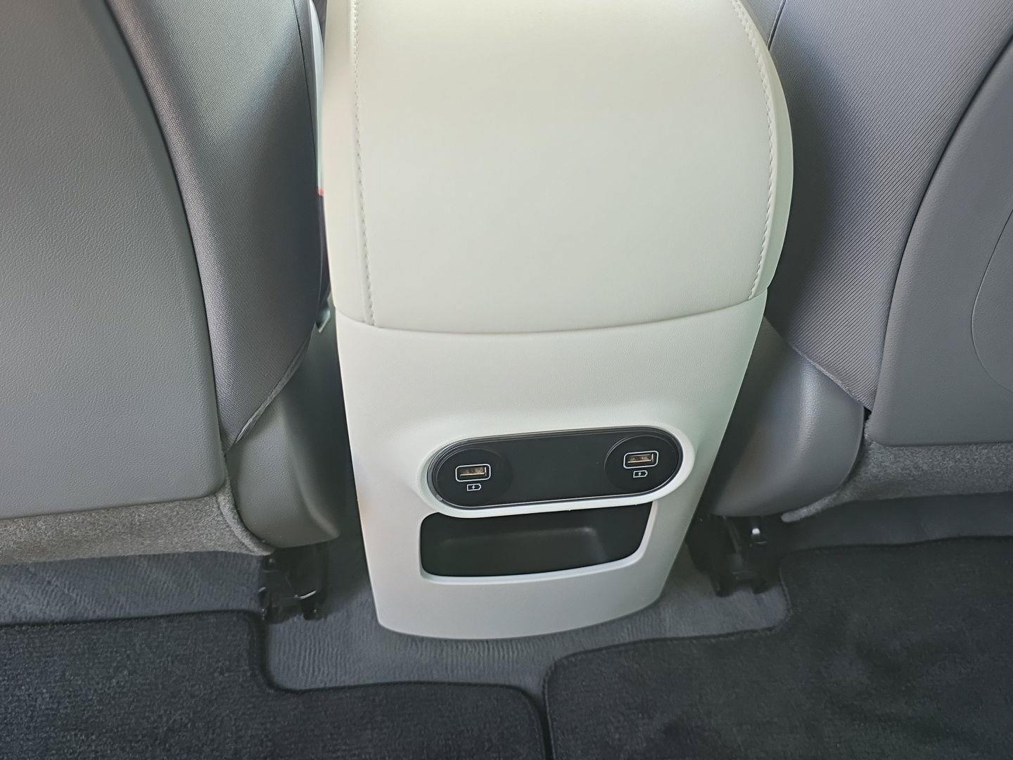 Used 2024 Hyundai Ioniq 5 SE AWD/4WD image 26