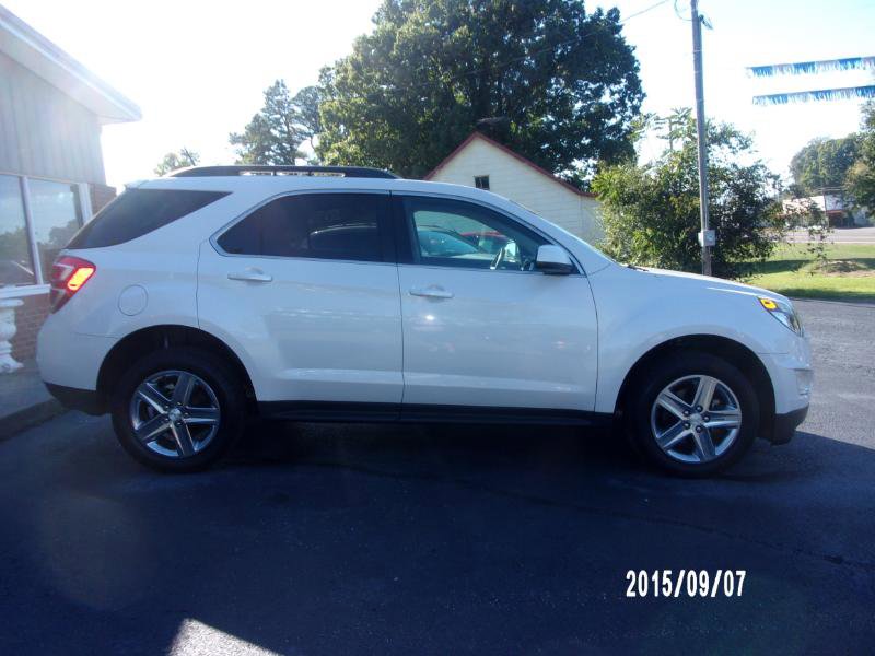 Used 2016 Chevrolet Equinox LT w/ Convenience Package image 4