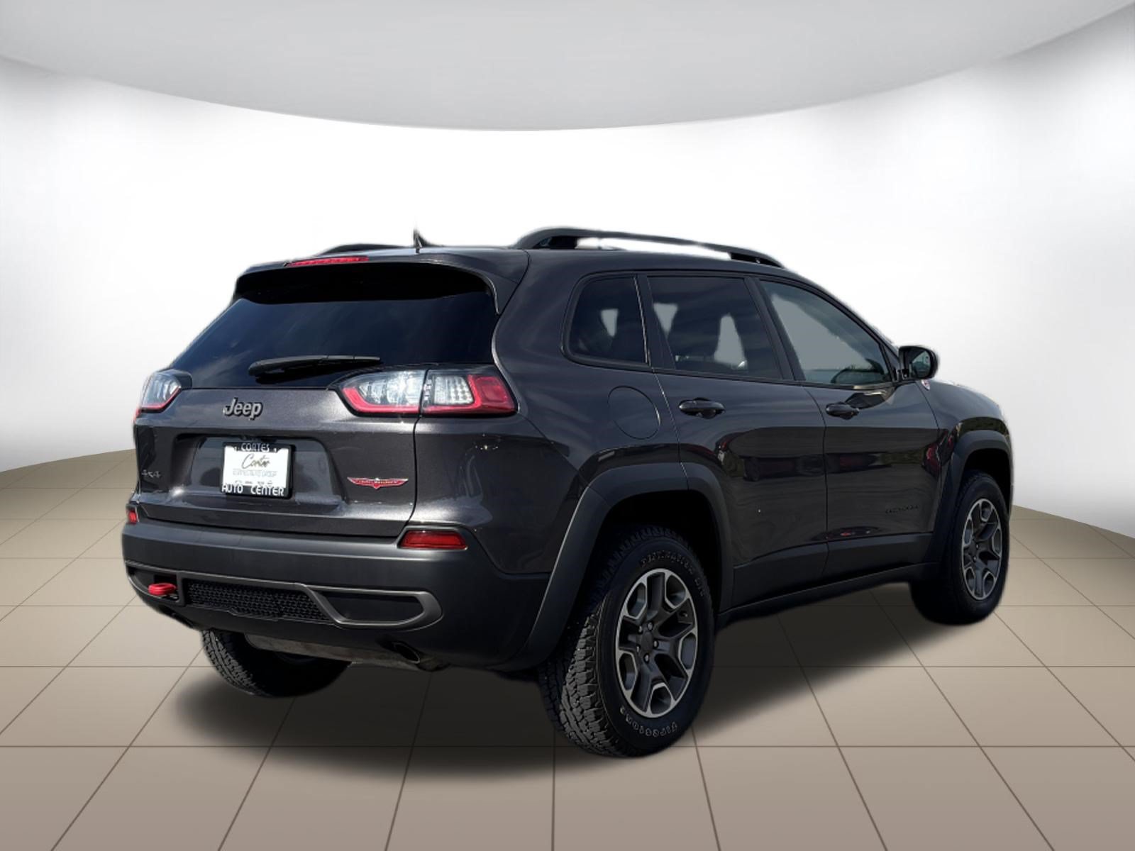 Used 2020 Jeep Cherokee Trailhawk w/ Cold Weather Group AWD/4WD image 7