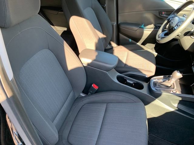 Used 2022 Hyundai Kona SEL image 10