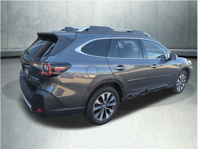Used 2023 Subaru Outback Touring XT AWD/4WD image 6