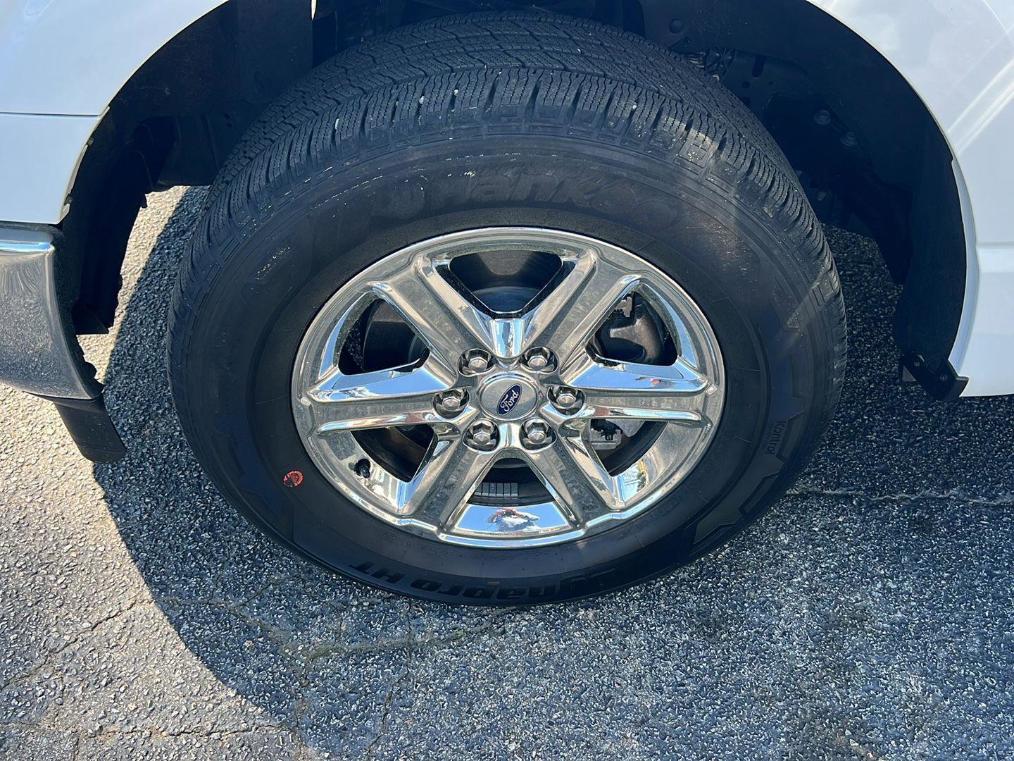 Used 2024 Ford F150 XLT w/ Equipment Group 302A MID image 37