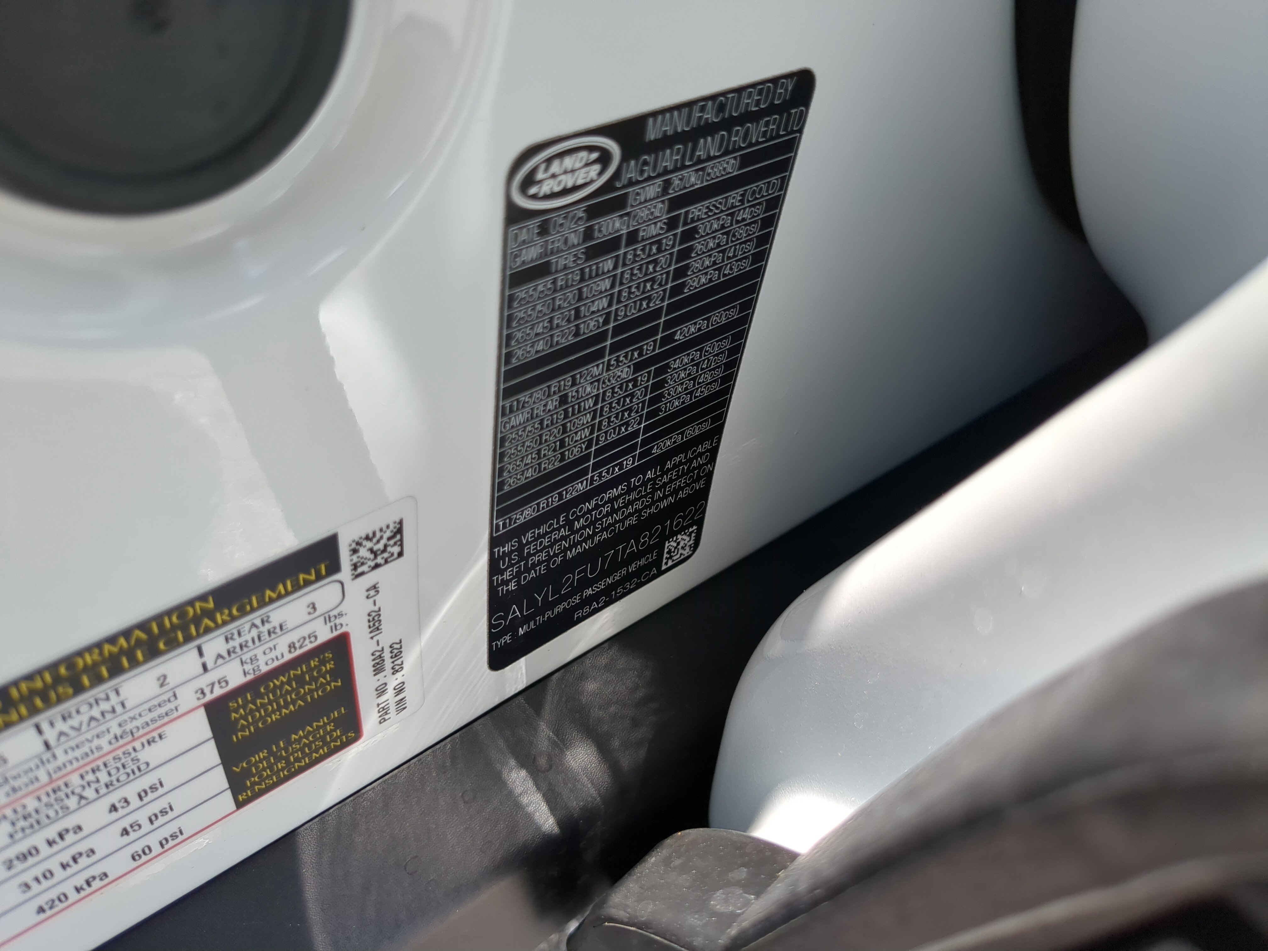 New 2026 Land Rover Range Rover Velar Dynamic SE image 30