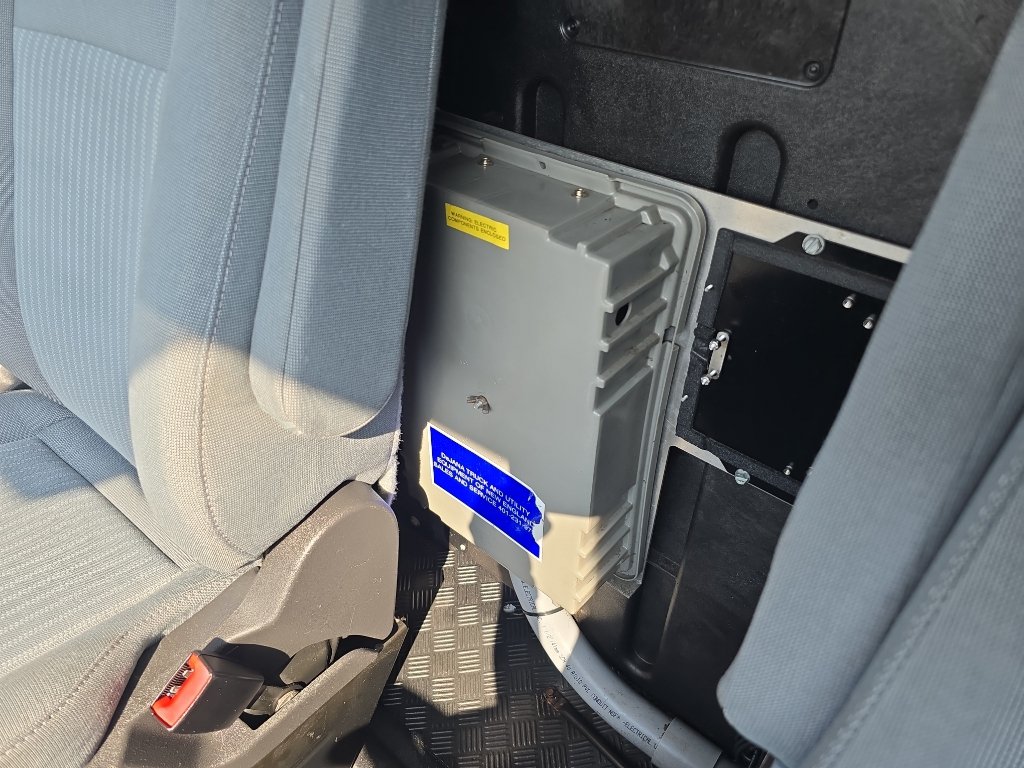 Used 2016 Ford Transit 250 130 Low Roof RWD image 27
