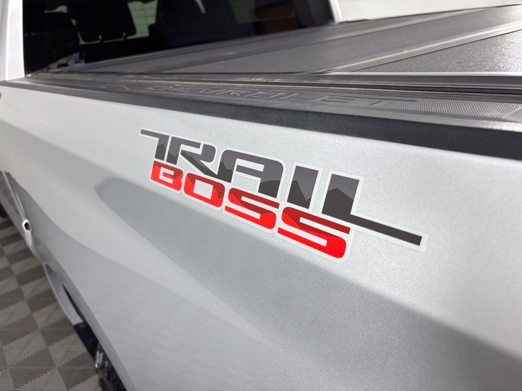 Certified 2020 Chevrolet Silverado 1500 Custom Trail Boss w/ Custom Convenience Package AWD/4WD image 4