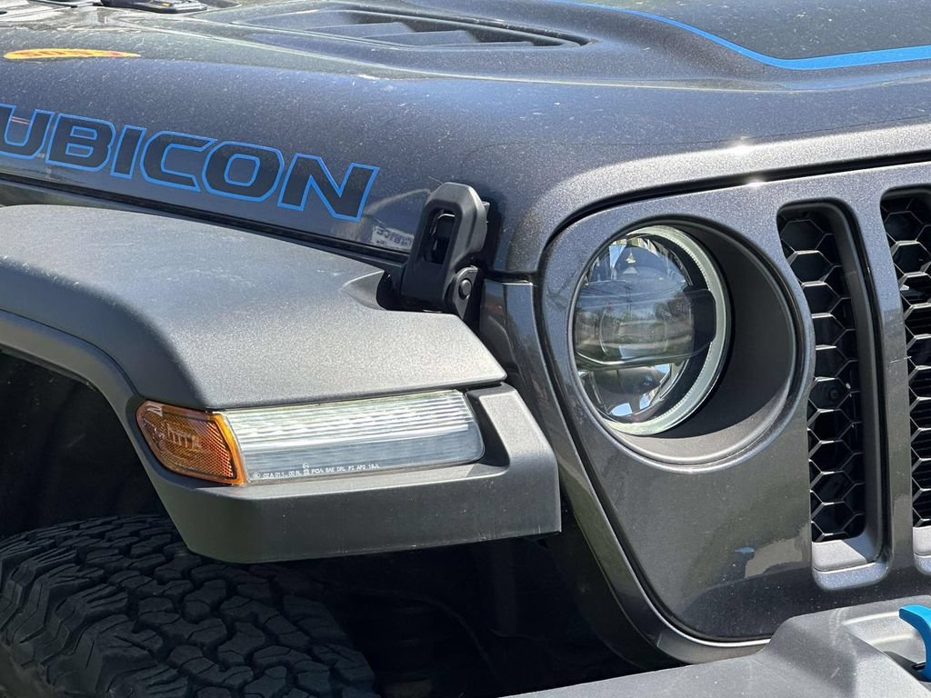 Used 2023 Jeep Wrangler Unlimited Rubicon 4xe w/ Cold Weather Group AWD/4WD image 7