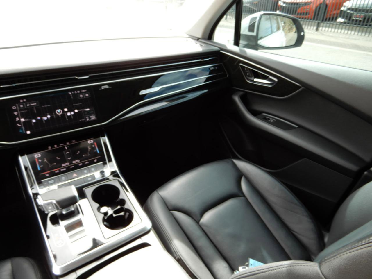 Used 2022 Audi Q7 2.0T Premium image 23