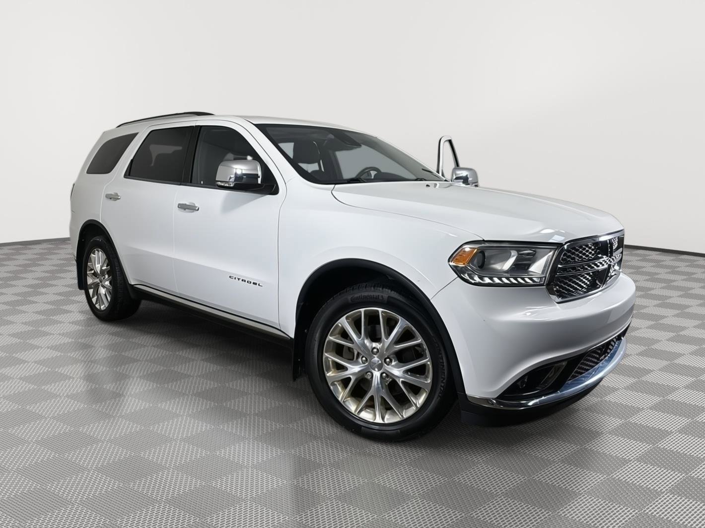 Used 2015 Dodge Durango Citadel w/ Technology Group image 1