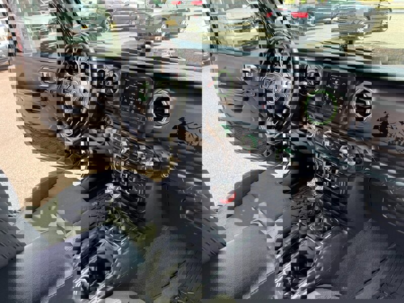 Used 2020 Jeep Wrangler Unlimited Sport image 65