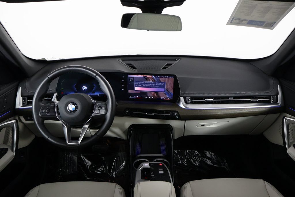 Certified 2026 BMW X1 xDrive28i w/ Convenience Package AWD/4WD image 8