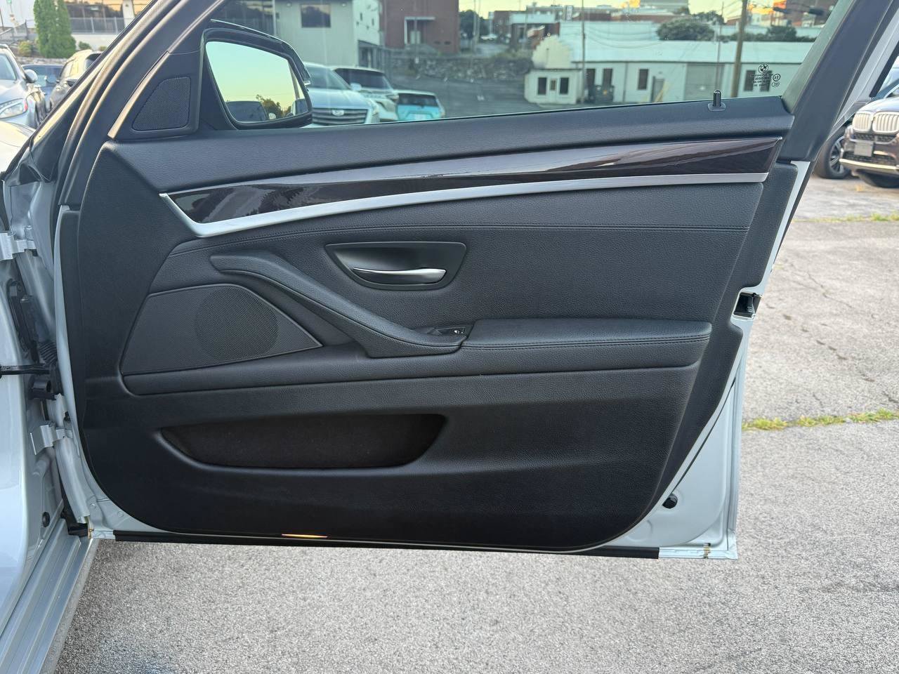 Used 2014 BMW 528i Sedan RWD image 19