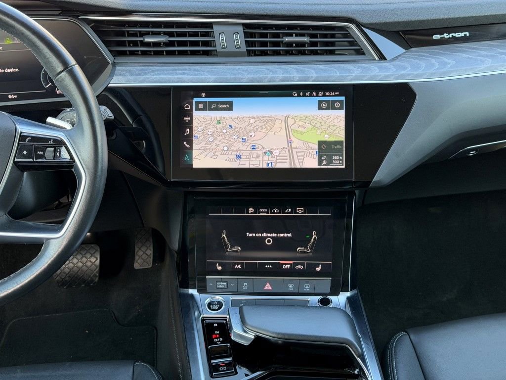 Certified 2022 Audi e-tron Premium w/ Convenience Plus Package image 22
