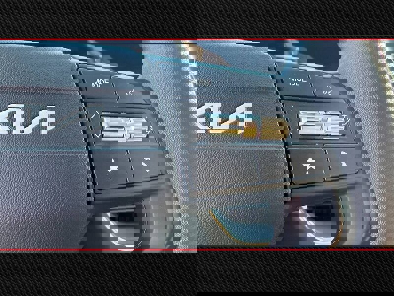 Used 2026 Kia K4 LXS image 19