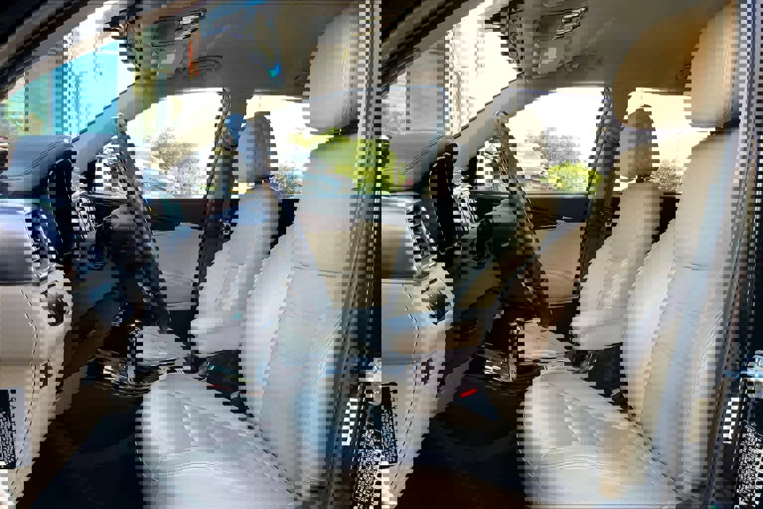 Used 2016 Kia Sorento EX image 7