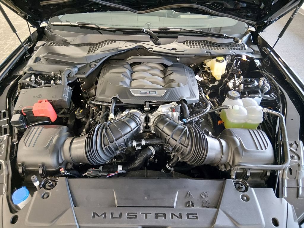 New 2026 Ford Mustang GT w/ Bronze Appearance Package RWD image 16