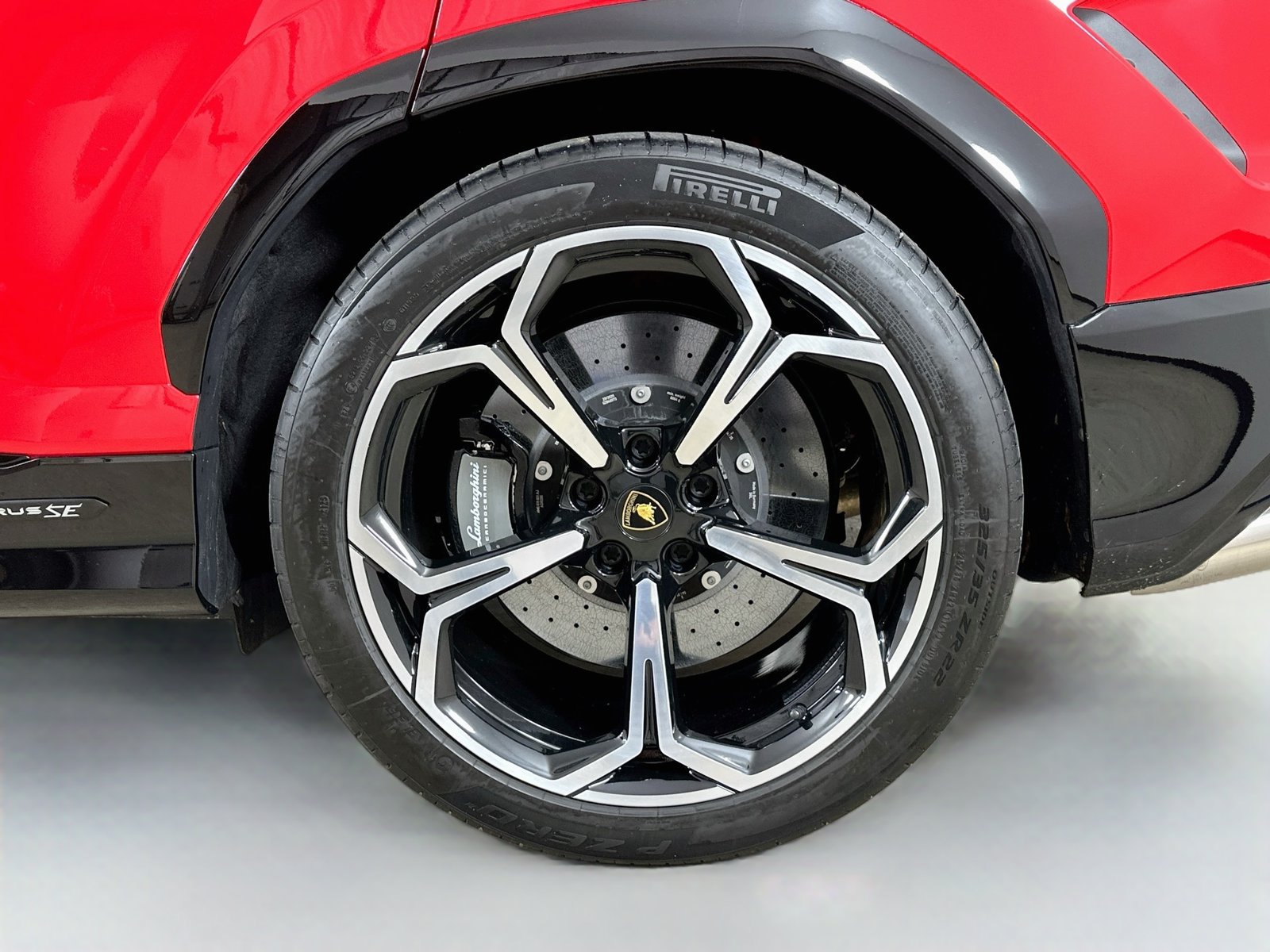 Used 2025 Lamborghini Urus S AWD/4WD image 57