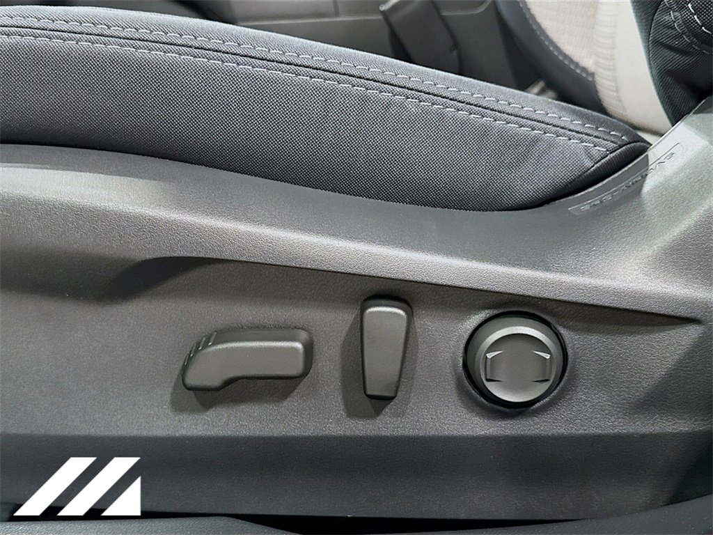 Used 2025 Subaru Outback Premium image 20