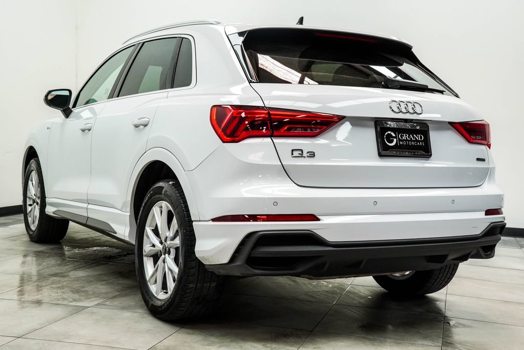Used 2024 Audi Q3 2.0T Premium AWD/4WD image 15