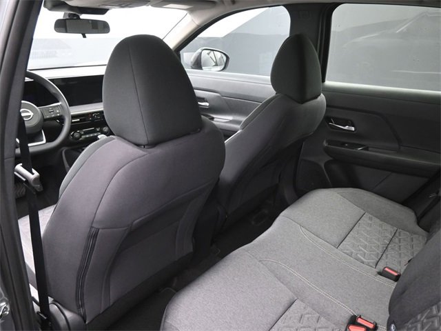 New 2026 Nissan Kicks SV w/ SV Premium Package image 2