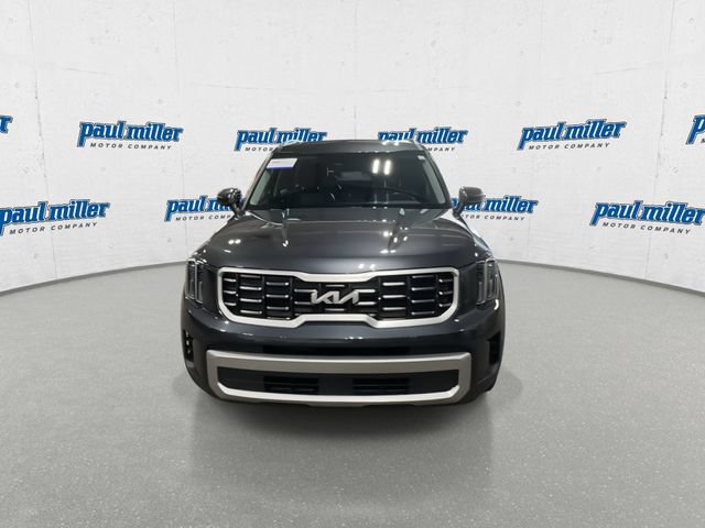 Used 2023 Kia Telluride S w/ S Sunroof Package AWD/4WD image 3
