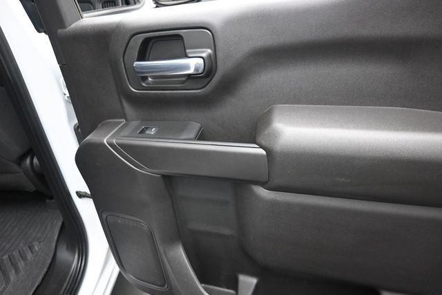 Used 2023 Chevrolet Silverado 1500 Custom Trail Boss AWD/4WD image 32