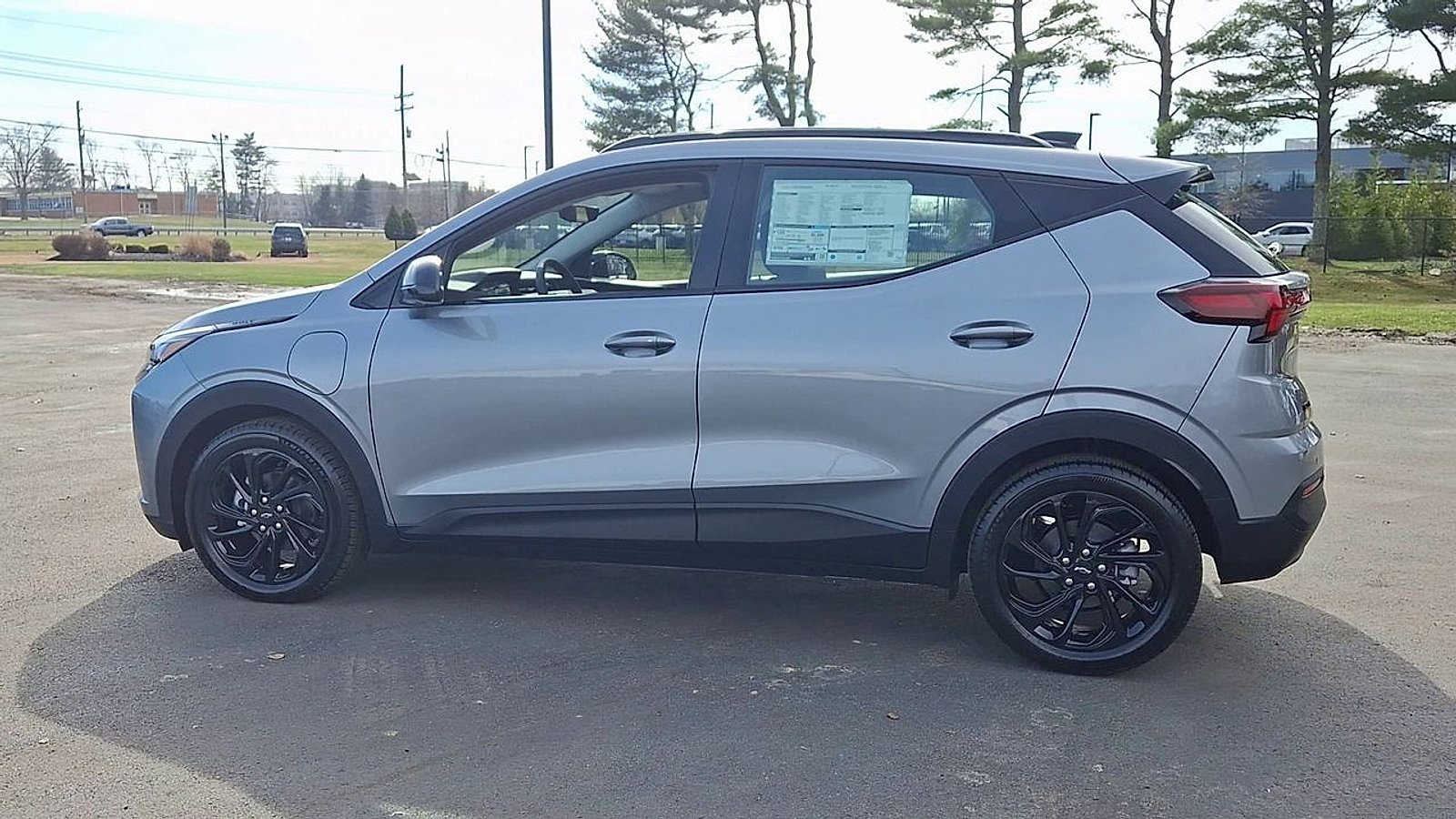 New 2027 Chevrolet Bolt RS w/ Technology Package FWD image 8