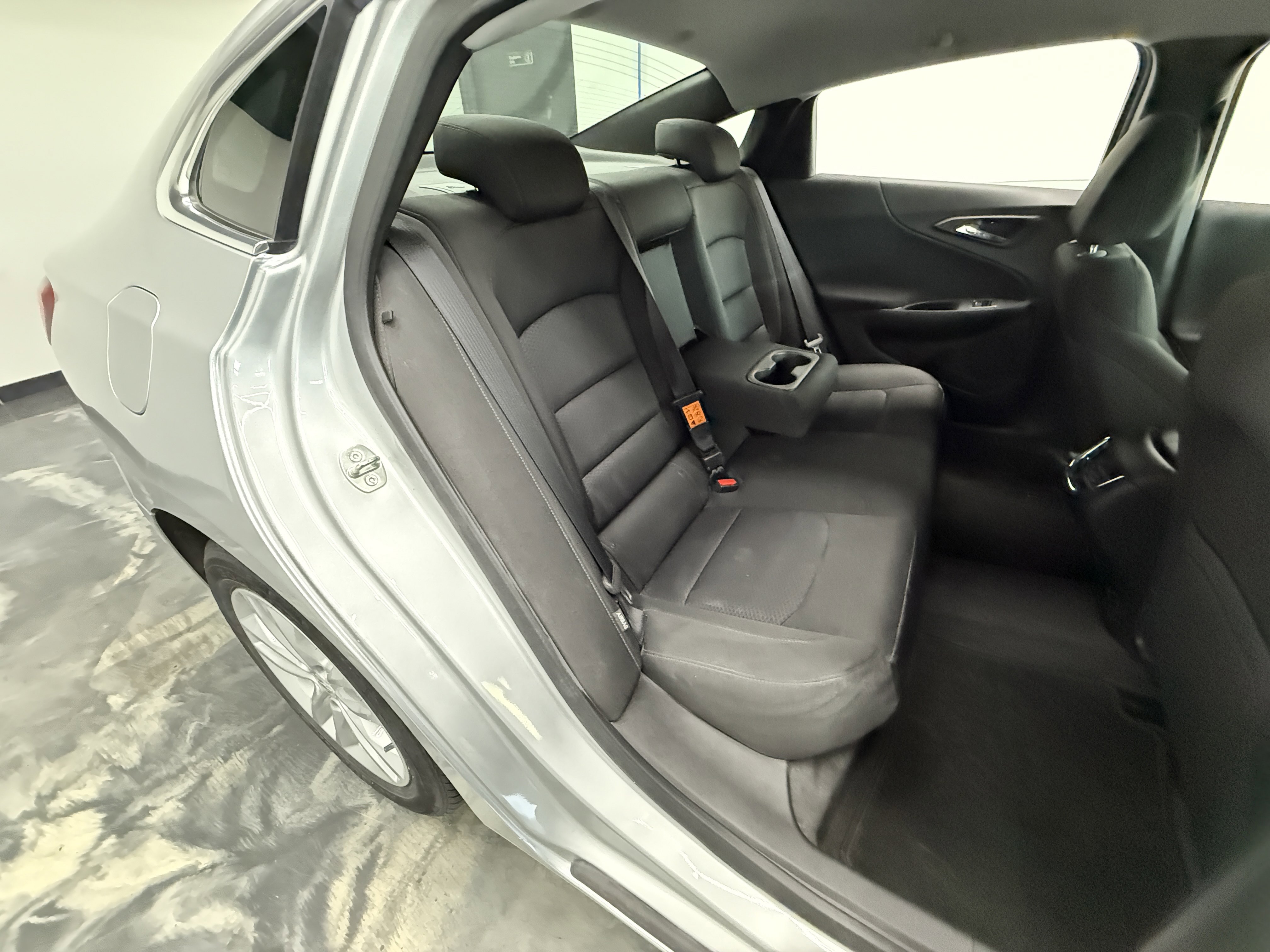 Used 2018 Chevrolet Malibu LT image 24