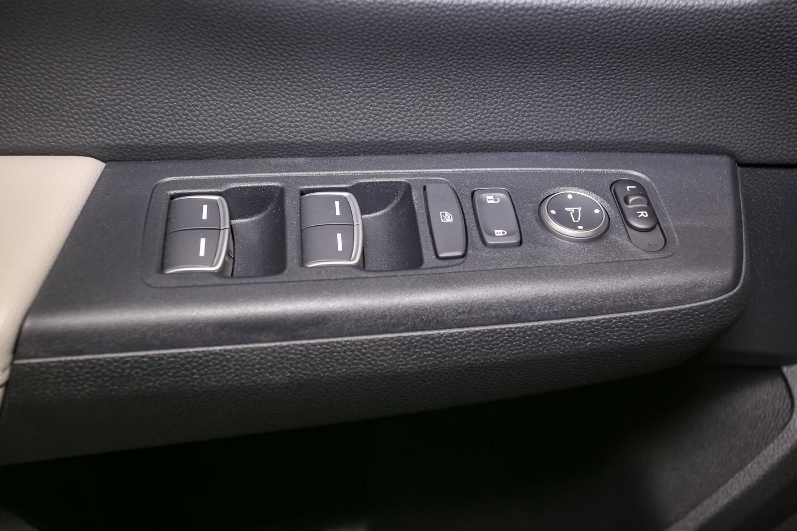 Used 2026 Honda CR-V EX-L image 43