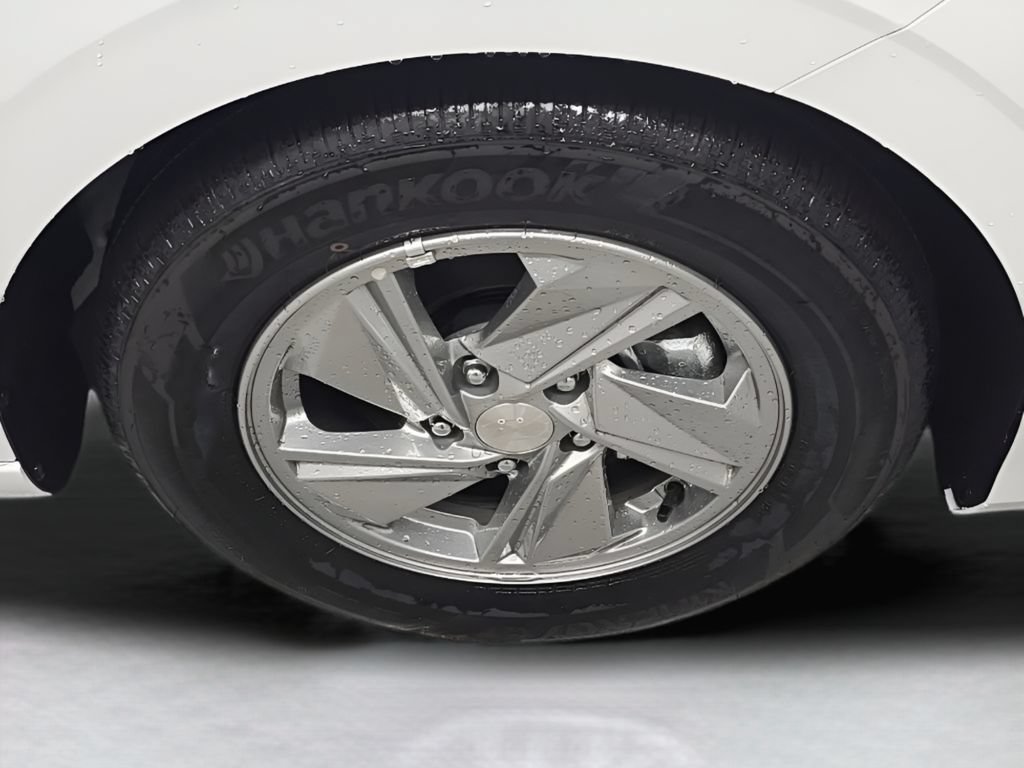 New 2026 Hyundai Elantra SE FWD image 42