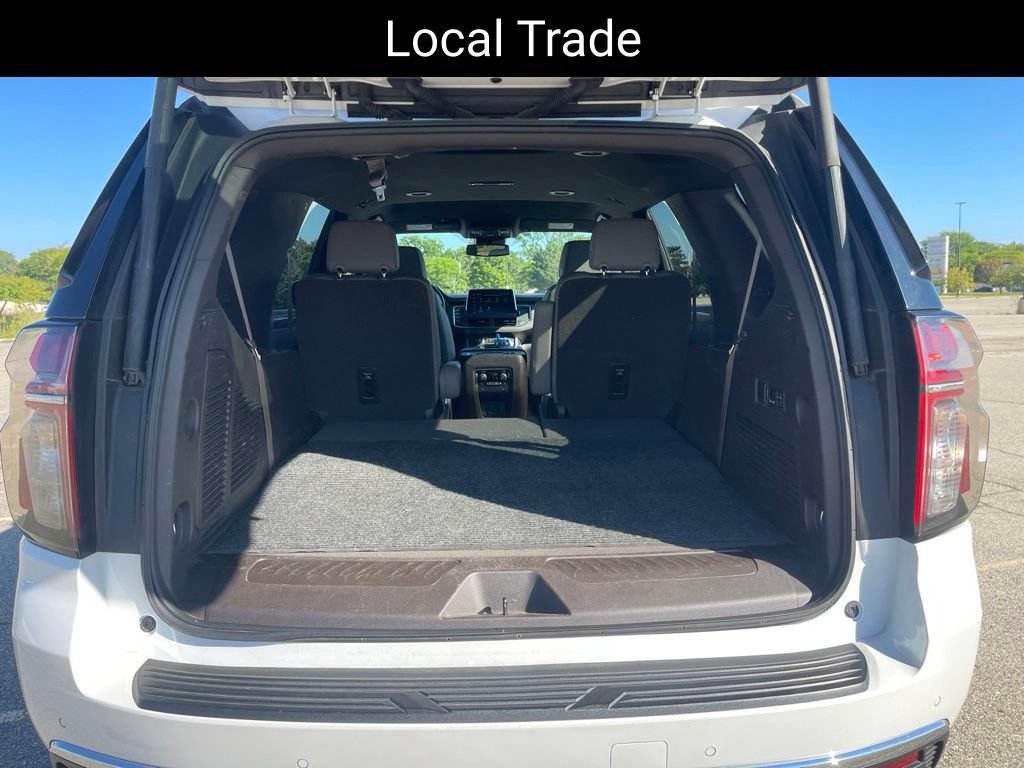Used 2023 Chevrolet Tahoe LT w/ Luxury Package AWD/4WD image 9