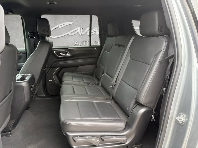 Used 2024 Chevrolet Suburban LT RWD image 22