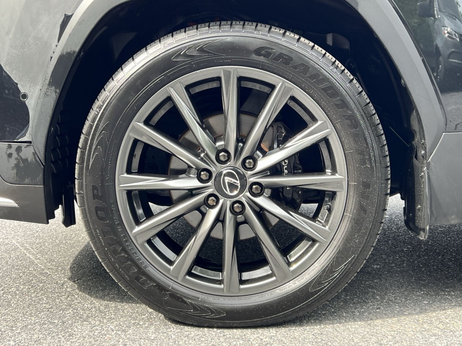 Used 2025 Lexus LX 700h F Sport AWD/4WD image 17