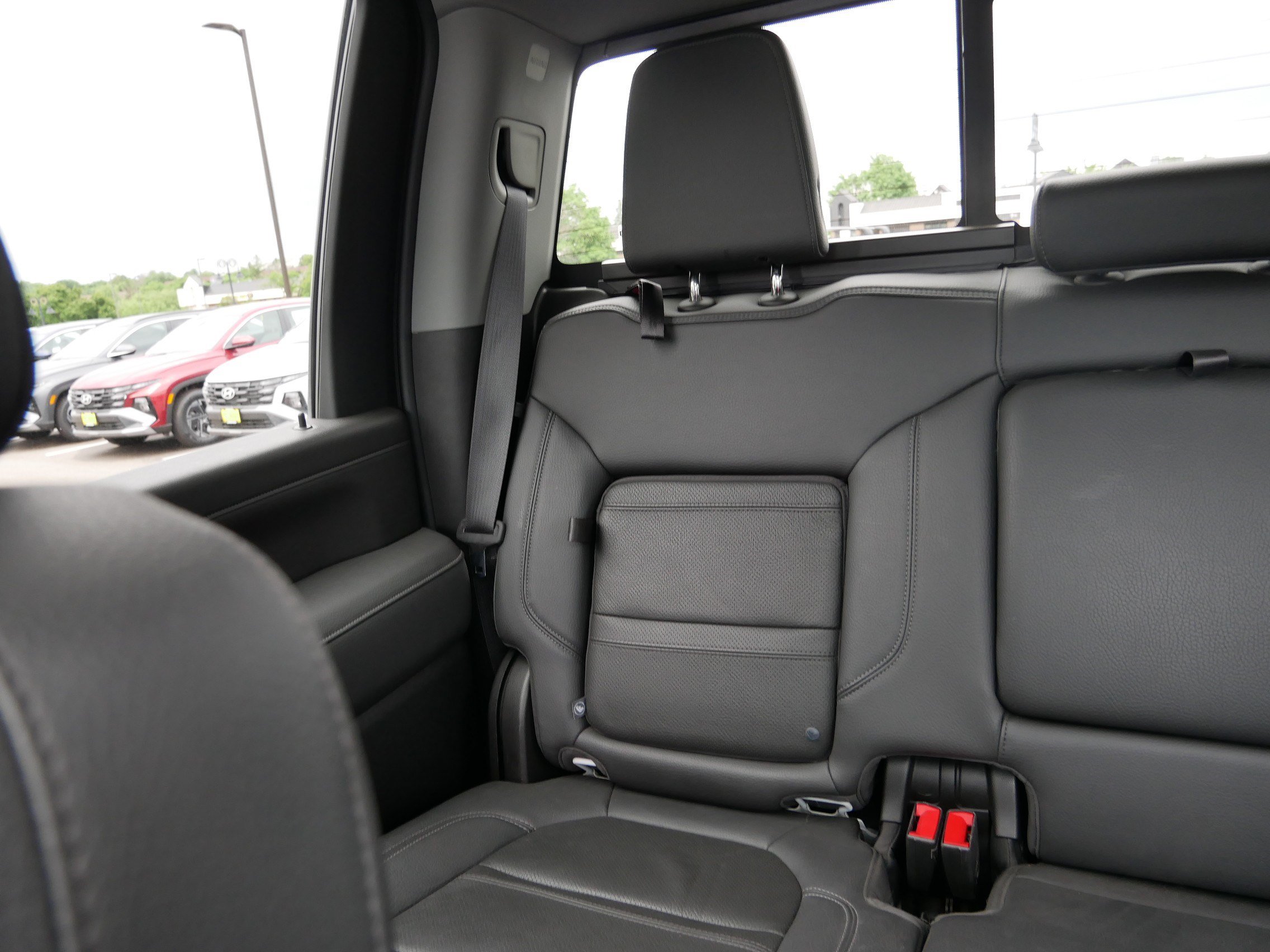 Used 2020 GMC Sierra 3500 Denali w/ Denali Ultimate Package AWD/4WD image 12