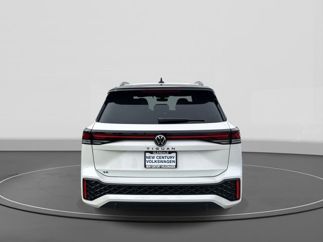 New 2026 Volkswagen Tiguan SE R-Line image 4