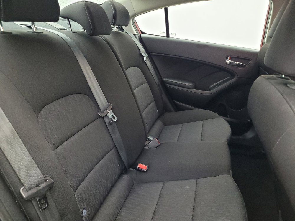 Used 2016 Kia Forte LX FWD image 19
