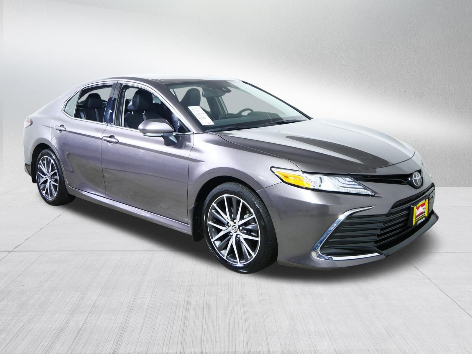 Used 2023 Toyota Camry XLE w/ Protection Package (Q2) (TMS) FWD video 1