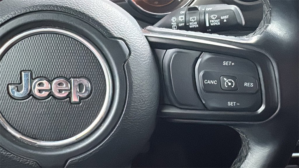 Used 2021 Jeep Wrangler Unlimited Sport image 28