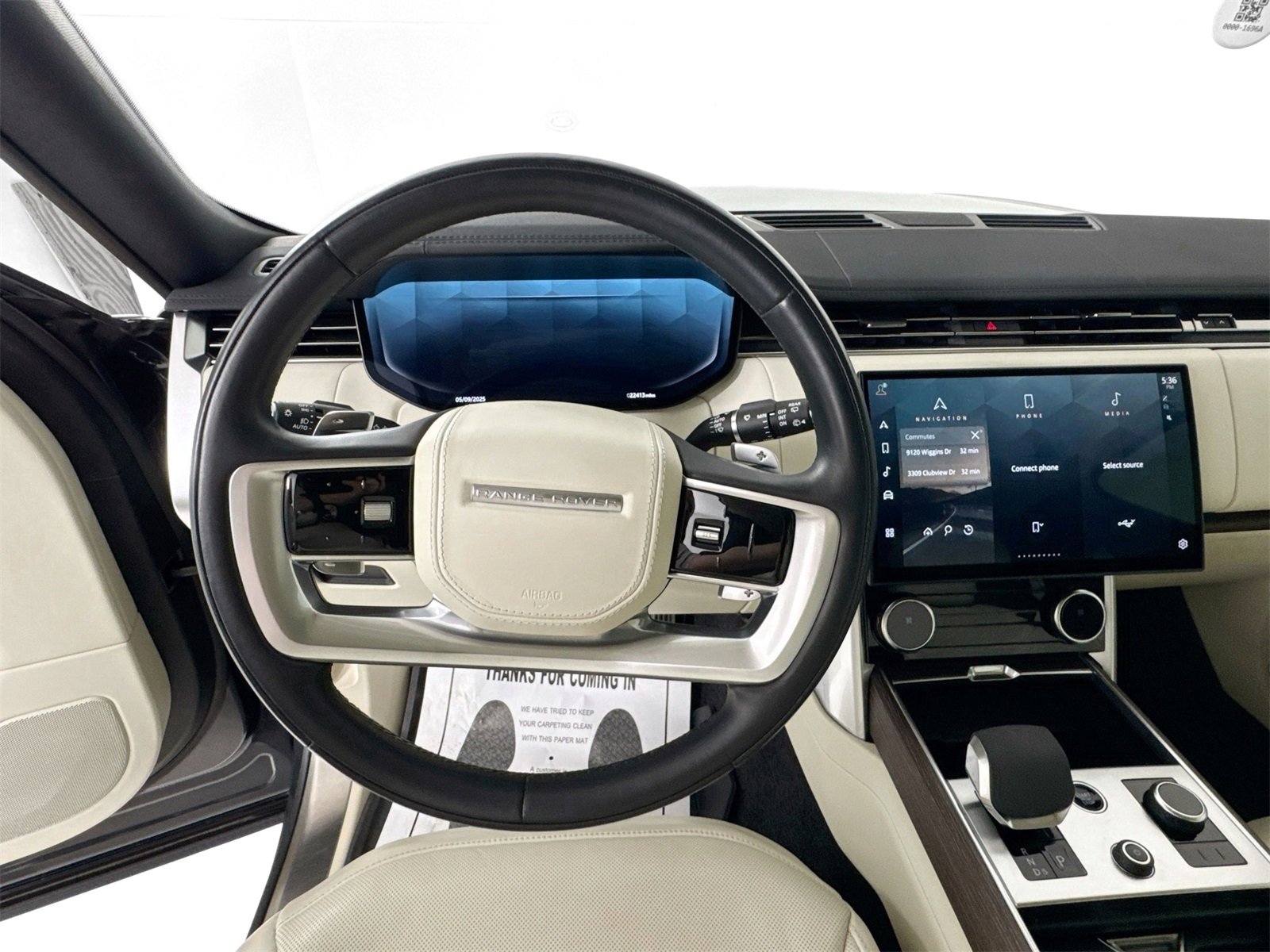 Used 2023 Land Rover Range Rover SE image 11