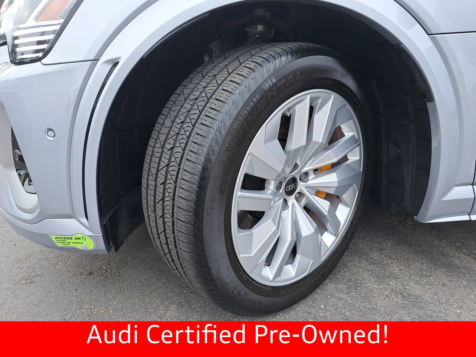 Certified 2023 Audi e-tron S Premium Plus image 36