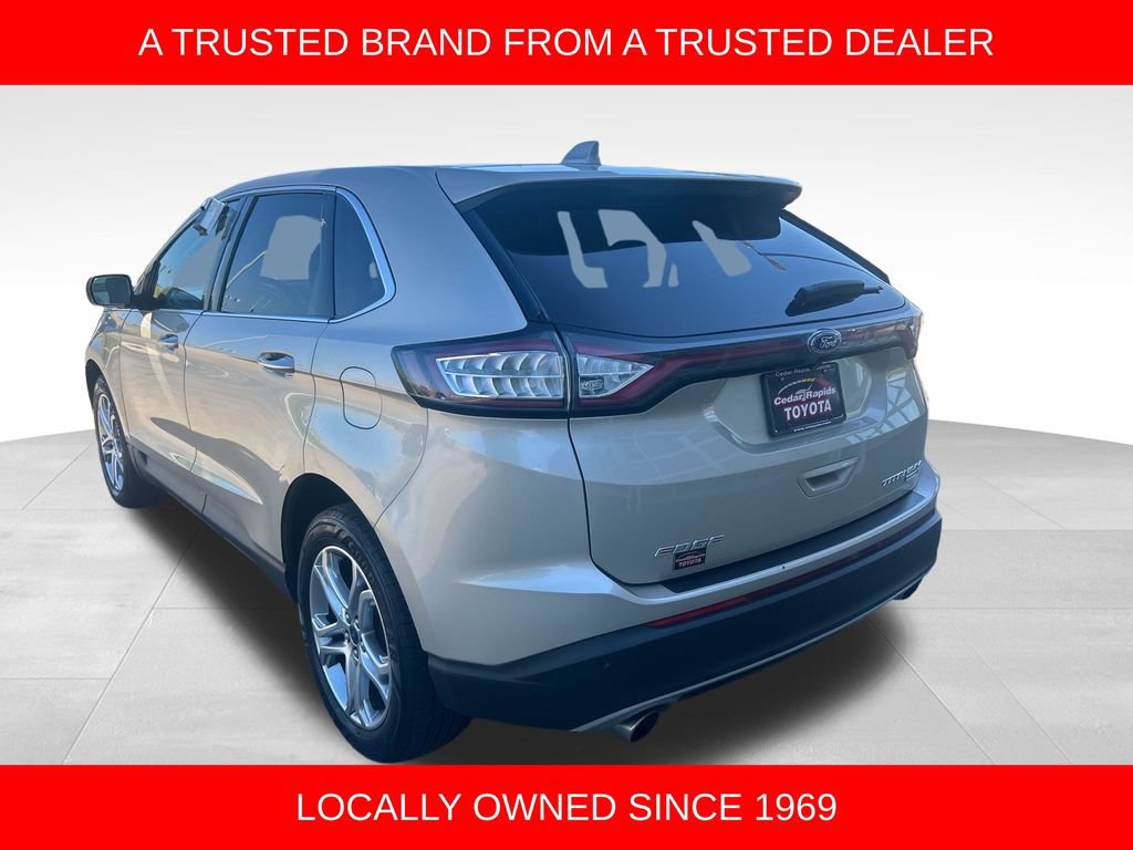 Used 2017 Ford Edge Titanium w/ Technology Package FWD image 3