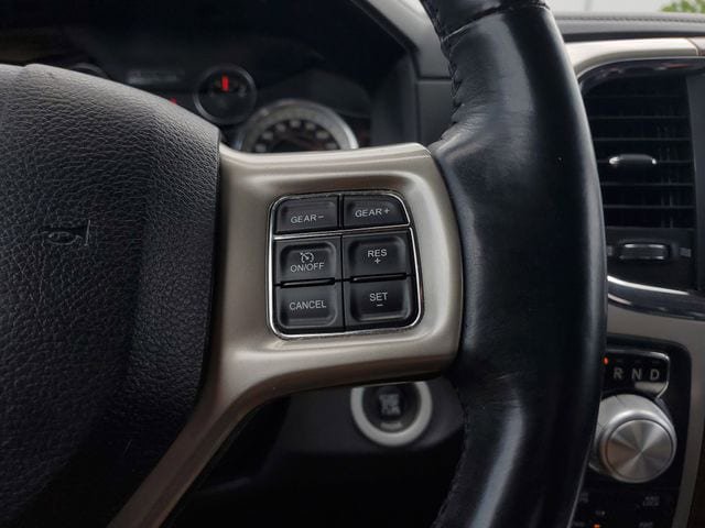 Used 2016 RAM 1500 Laramie w/ Convenience Group AWD/4WD image 29