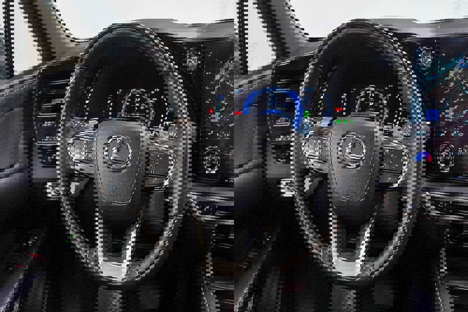 Used 2024 Lexus RX 450h Luxury image 15