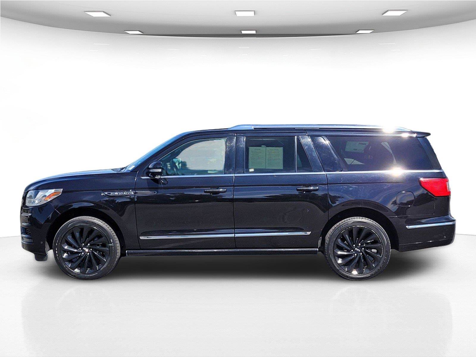 Used 2021 Lincoln Navigator L Reserve AWD/4WD image 9